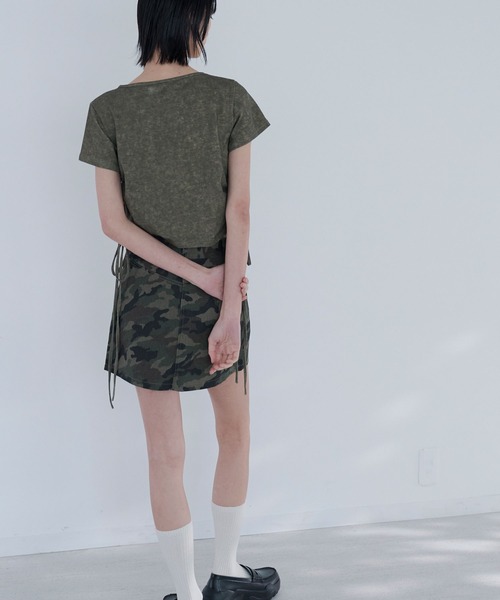 Nora Lily elle(ノラリリーエル)の「side gather short top(Tシャツ/カットソー・レディース・ダークグレー/カーキ・FREE)」の10枚目の写真