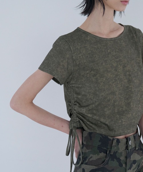 Nora Lily elle(ノラリリーエル)の「side gather short top(Tシャツ/カットソー・レディース・ダークグレー/カーキ・FREE)」の12枚目の写真