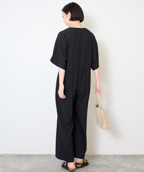 SLOBE IENA(スローブイエナ)の「ノーカラーハーフスリーブオールインワン(つなぎ/オールインワン・レディース・カーキ/ブラック・36/38)」の10枚目の写真
