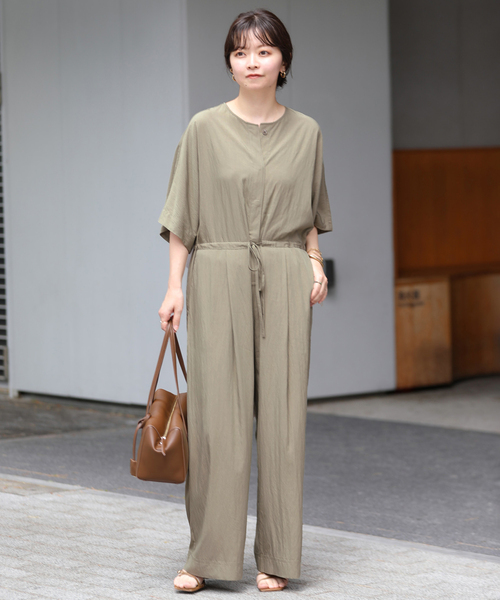 SLOBE IENA(スローブイエナ)の「ノーカラーハーフスリーブオールインワン(つなぎ/オールインワン・レディース・カーキ/ブラック・36/38)」の16枚目の写真