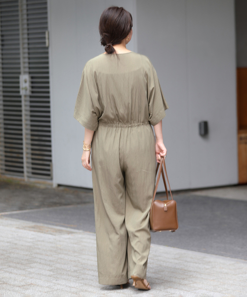 SLOBE IENA(スローブイエナ)の「ノーカラーハーフスリーブオールインワン(つなぎ/オールインワン・レディース・カーキ/ブラック・36/38)」の20枚目の写真