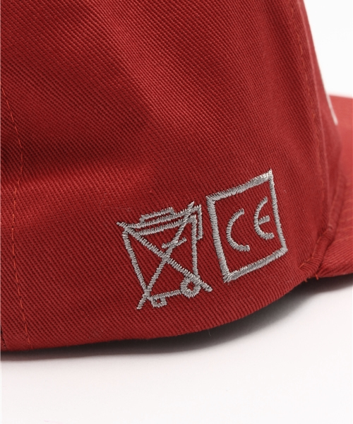C.E(シーイー)の「C.E / シーイー CAVEMPT LOW CAP(キャップ・メンズ・ベージュ/レッド・FREE)」の4枚目の写真