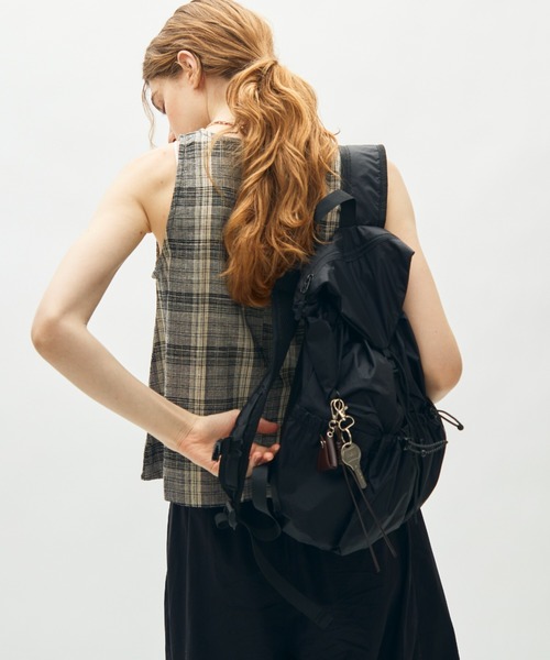full/fill.(フルフィル)の「compact mini backpack / コンパクトミニバックパック(バックパック/リュック・レディース・グレー/ブラック・FREE)」の19枚目の写真