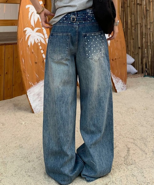 AVYL（アヴィル）の「スタープリントアメカジワイドデニム（デニムパンツ・レディース・ブルー・L/M/S）」の10枚目の写真