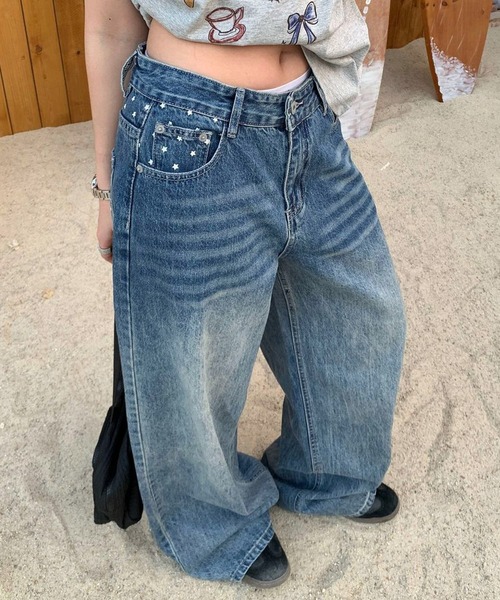 AVYL（アヴィル）の「スタープリントアメカジワイドデニム（デニムパンツ・レディース・ブルー・L/M/S）」の13枚目の写真