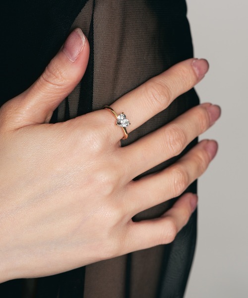 UNITED JEWELS(ユナイテッドジュエルズ)の「K18 ラボグロウンダイヤモンド リング(ハート)(リング・レディース・イエローゴールド・13号)」の5枚目の写真