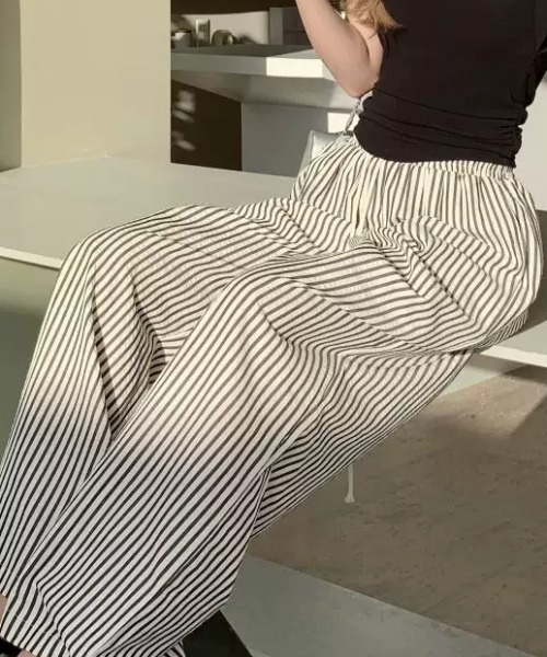 Vipoa(ヴィポア)の「ルーズストストライプパンツ(その他パンツ・レディース・ブラウン/ブラック/レッド系その他・FREE)」の19枚目の写真