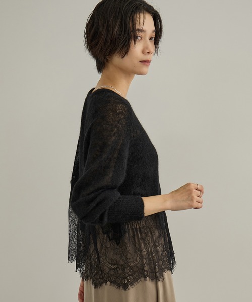 SALON adam et rope'(サロン アダム エ ロペ)の「シアーアルパカヘムスカラップカーディガン(カーディガン/ボレロ・レディース・オフホワイト/ブラック・FREE)」の6枚目の写真