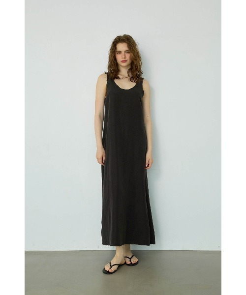 ALEXIA STAM（アリシアスタン）の「Satin Maxi Dress /サテンロングドレス（ワンピース・レディース・ブラック/ブラウン/ベージュ・M/S）」の4枚目の写真