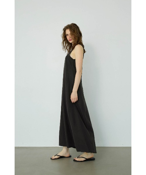 ALEXIA STAM（アリシアスタン）の「Satin Maxi Dress /サテンロングドレス（ワンピース・レディース・ブラック/ブラウン/ベージュ・M/S）」の5枚目の写真