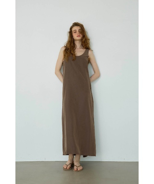 ALEXIA STAM（アリシアスタン）の「Satin Maxi Dress /サテンロングドレス（ワンピース・レディース・ブラック/ブラウン/ベージュ・M/S）」の16枚目の写真