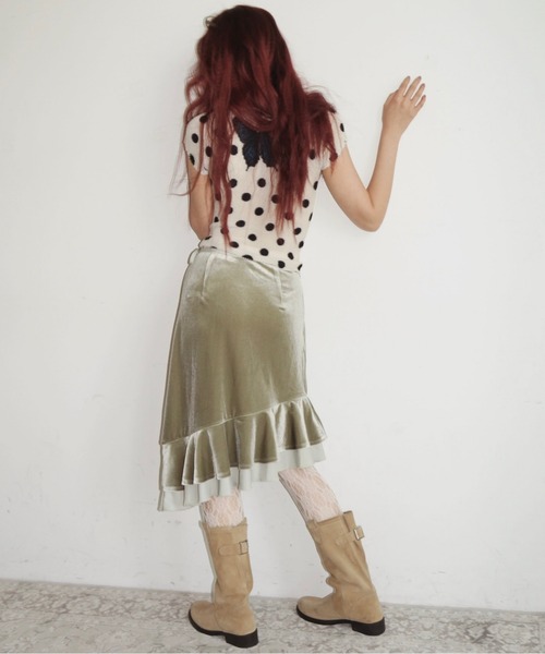 musubore(ムスボレ)の「frill velours midi skirt / ベロアフリルミディスカート(スカート・レディース・パープル/グリーン・1/0)」の7枚目の写真