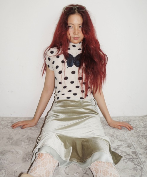 musubore(ムスボレ)の「frill velours midi skirt / ベロアフリルミディスカート(スカート・レディース・パープル/グリーン・1/0)」の11枚目の写真