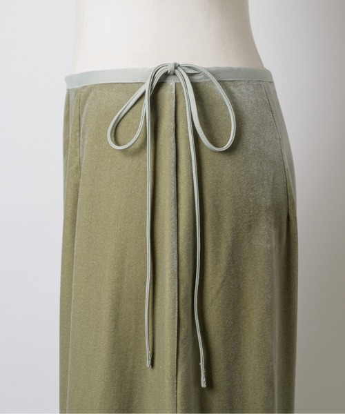 musubore(ムスボレ)の「frill velours midi skirt / ベロアフリルミディスカート(スカート・レディース・パープル/グリーン・1/0)」の20枚目の写真