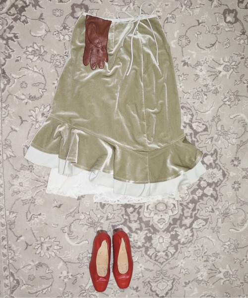 musubore(ムスボレ)の「frill velours midi skirt / ベロアフリルミディスカート(スカート・レディース・パープル/グリーン・1/0)」の9枚目の写真