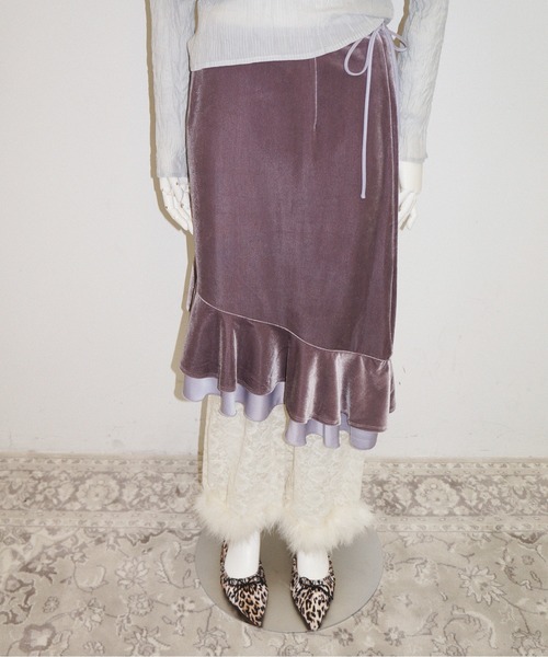 musubore(ムスボレ)の「frill velours midi skirt / ベロアフリルミディスカート(スカート・レディース・パープル/グリーン・1/0)」の16枚目の写真