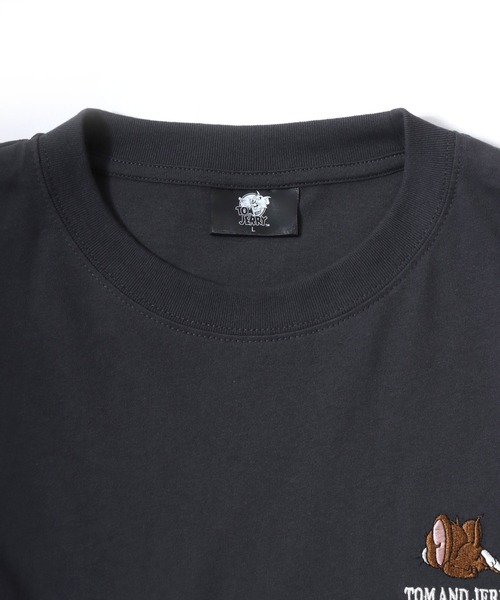 Tom&Jerry(トムアンドジェリー)の「2026AW Tom and Jerry/トムとジェリー オーバーサイズ ワンポイント刺繍 袖プリント 長袖Tシャツ ロンT レディース メンズ(Tシャツ/カットソー・レディース・スミクロ/ブラック系その他/グレイッシュベージュ/アイボリー・LL/L/M)」の13枚目の写真