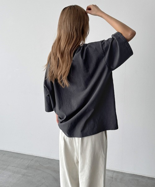 CANAL JEAN(キャナルジーン)の「Lakey Park LOSE Tシャツ(Tシャツ/カットソー・レディース・ベージュ/チャコールグレー・ONE SIZE)」の7枚目の写真