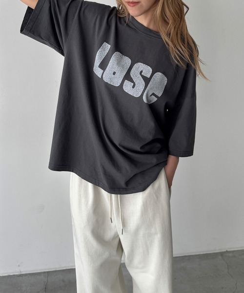 CANAL JEAN(キャナルジーン)の「Lakey Park LOSE Tシャツ(Tシャツ/カットソー・レディース・ベージュ/チャコールグレー・ONE SIZE)」の20枚目の写真