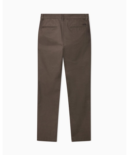 ARMANI EXCHANGE（アルマーニエクスチェンジ）の「【A|X アルマーニ エクスチェンジ】ストレッチコットン スリムフィット チノパンツ（チノパンツ・メンズ・グレイッシュベージュ・32inch/31inch/30inch/29inch/28inch/34inch/33inch）」の2枚目の写真