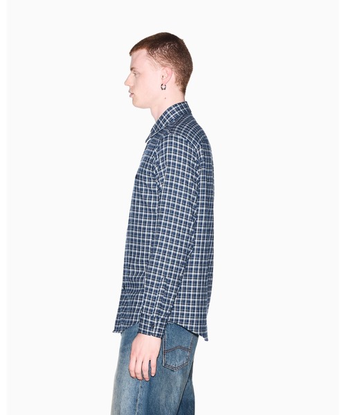 ARMANI EXCHANGE(アルマーニエクスチェンジ)の「【A|X アルマーニ エクスチェンジ】マイクロチェック レギュラーフィット シャツ/REGULAR(シャツ/ブラウス・メンズ・ブルー・LARGE)」の2枚目の写真