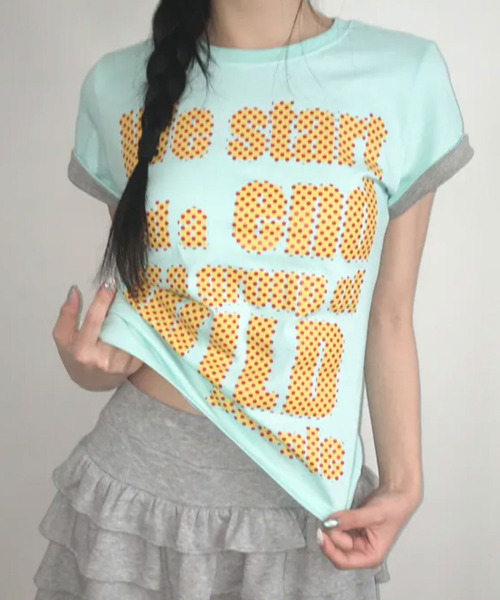 VIVID LADY(ビビッドレディー)の「ドットロゴプリント ロールアップ半袖Tシャツ(Tシャツ/カットソー・レディース・ブラック/ミント/ホワイト/イエロー/パープル・FREE)」の4枚目の写真