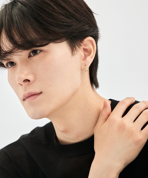 Jouete(ジュエッテ)の「ダブルフープイヤリング ジルコニア コンビカラー(イヤリング・レディース・ゴールド系その他・FREE)」の7枚目の写真