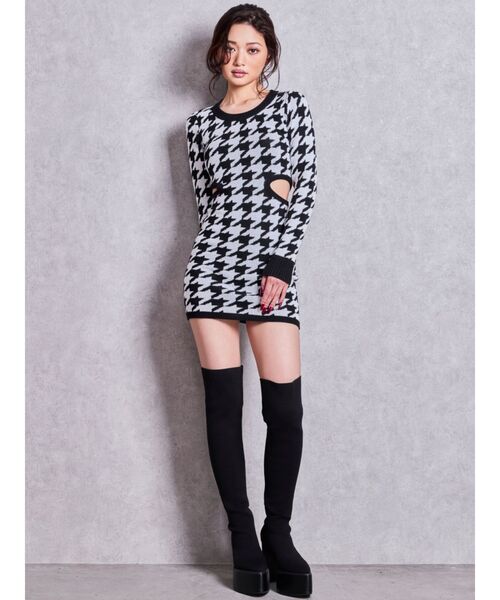 GYDA(ジェイダ)の「LONG SLEEVE SIDE OPENニットミニワンピース(ワンピース・レディース・その他1/ブラック・FREE/X-SMALL)」の16枚目の写真