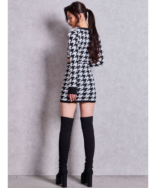 GYDA(ジェイダ)の「LONG SLEEVE SIDE OPENニットミニワンピース(ワンピース・レディース・その他1/ブラック・FREE/X-SMALL)」の18枚目の写真