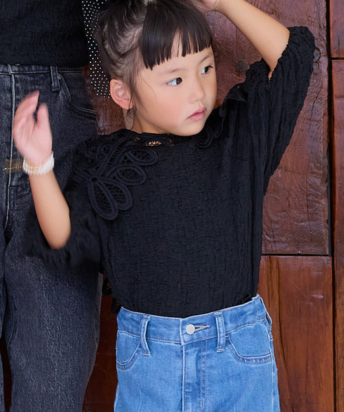 IENA ENFANT（イエナアンファン）の「シャーリングパフスリーブカットソー kids（Tシャツ/カットソー・キッズ・レッド/ホワイト/ブラック・SMALL/MEDIUM/X-LARGE/LARGE）」の12枚目の写真