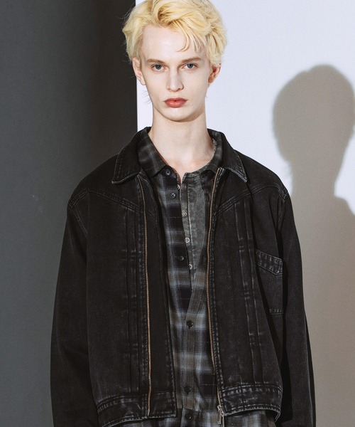 NO ID.(ノーアイディ)の「【NO ID.】Big Trucker Zip Blouson / ビッグ トラッカー ジップ ブルゾン(ブルゾン・メンズ・ホワイト/グレー/ブラック・ONE)」の3枚目の写真