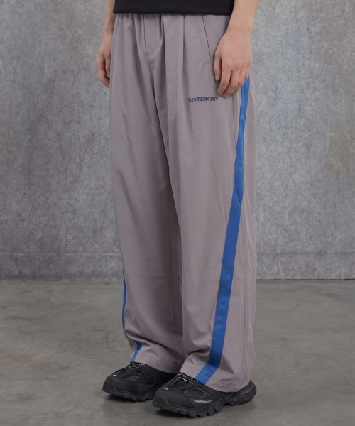 NIGHTWORKDEPT(ナイトワークデプト)の「MIDNIGHT RACING TRACK PANTS_GRAY(スウェットパンツ・レディース・その他・SMALL/MEDIUM)」の1枚目の写真