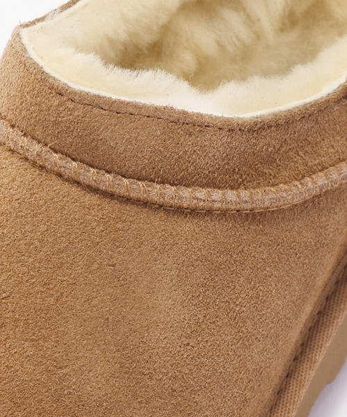 UGG（アグ）の「《追加》【UGG/アグ】 W CLASSIC MICRO：ボアシューズ 1173891（その他シューズ・レディース・ブラック/キャメル・25cm/24cm/23cm）」の14枚目の写真