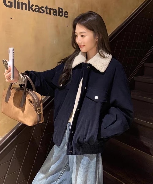 AsRiRe（アスリレイ）の「26aw フェイクファーブルゾン（ブルゾン・レディース・ネイビー/ブラウン/ホワイト・M）」の6枚目の写真