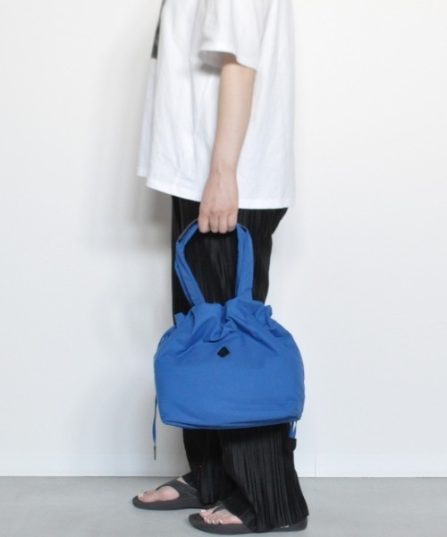 CLEDRAN(クレドラン)の「【軽量 A4対応】CL3880 CITRO PURSE TOTE(トートバッグ・レディース・ネイビー/ライトブラウン/ライトグレー/ブラック・FREE)」の4枚目の写真