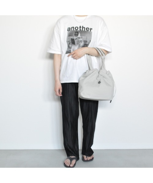 CLEDRAN(クレドラン)の「【軽量 A4対応】CL3880 CITRO PURSE TOTE(トートバッグ・レディース・ネイビー/ライトブラウン/ライトグレー/ブラック・FREE)」の19枚目の写真