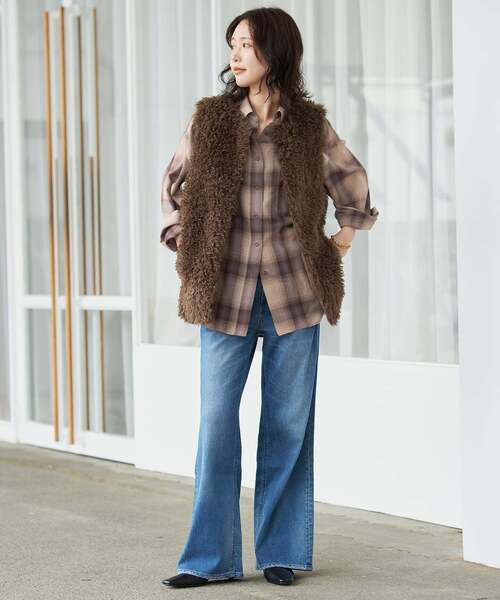 SLOBE IENA(スローブイエナ)の「《WEB限定カラーあり/追加2》ビエラチェックルーズシャツ(シャツ/ブラウス・レディース・ブラック/ネイビー/ブラウン・FREE)」の20枚目の写真