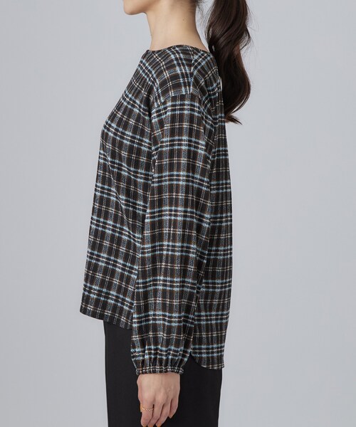 SHOO・LA・RUE(シューラルー)の「【洗濯機可/S-LL】ブラウス見え叶う。カット楊柳アソートトップス(Tシャツ/カットソー・レディース・ベビーピンク/ブラウン系/ブラック/ブラック系1・04/03/02/01)」の6枚目の写真