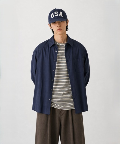 FILLIP J(フィリップジェー)の「セミオーバーサイズシャツ(Tシャツ/カットソー・メンズ・グレイッシュベージュ/ネイビー/ピンク/ブルー系その他/ダークブルー/ブルー/モカ/レッド系/ネイビー系/スカイブルー系/ダークブラウン/ベージュ/ホワイト/ブラック系1/ブラック系/ネイビー×ホワイト/ライトベージュ/ダークネイビー/ダークベージュ/チャコール/レンガ/グレイッシュブルー・LARGE/MEDIUM/X-LARGE)」の11枚目の写真