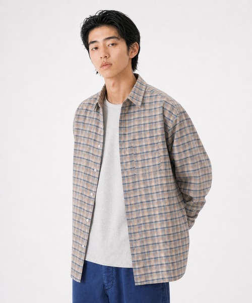 FILLIP J(フィリップジェー)の「セミオーバーサイズシャツ(Tシャツ/カットソー・メンズ・グレイッシュベージュ/ネイビー/ピンク/ブルー系その他/ダークブルー/ブルー/モカ/レッド系/ネイビー系/スカイブルー系/ダークブラウン/ベージュ/ホワイト/ブラック系1/ブラック系/ネイビー×ホワイト/ライトベージュ/ダークネイビー/ダークベージュ/チャコール/レンガ/グレイッシュブルー・LARGE/MEDIUM/X-LARGE)」の8枚目の写真