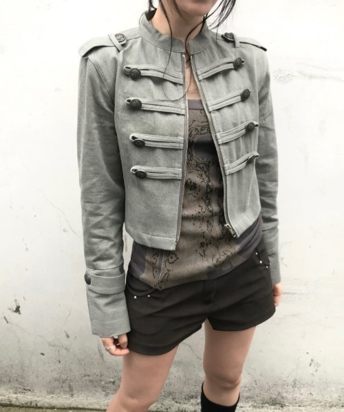 FAVORITO(ファヴォリート)の「ジップ付きスタンドカラージャケット(その他アウター・レディース・カーキ/ベージュ/ブラック・F)」の18枚目の写真
