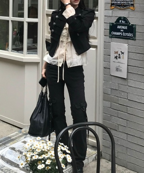 FAVORITO(ファヴォリート)の「ジップ付きスタンドカラージャケット(その他アウター・レディース・カーキ/ベージュ/ブラック・F)」の19枚目の写真