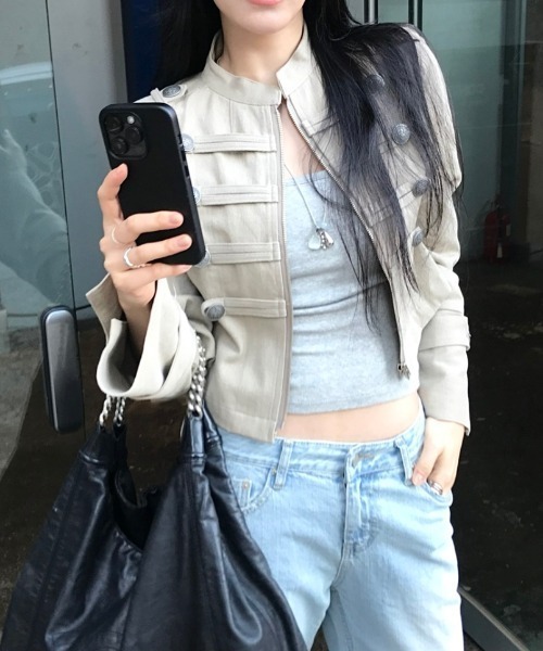 FAVORITO(ファヴォリート)の「ジップ付きスタンドカラージャケット(その他アウター・レディース・カーキ/ベージュ/ブラック・F)」の21枚目の写真