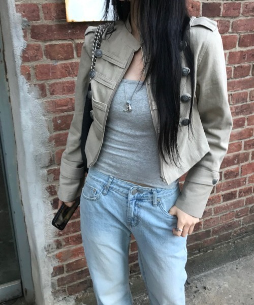 FAVORITO(ファヴォリート)の「ジップ付きスタンドカラージャケット(その他アウター・レディース・カーキ/ベージュ/ブラック・F)」の22枚目の写真