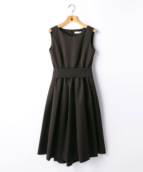 Tiara(ティアラ)の「バックリボンドレス(ワンピース・レディース・ピンクベージュ/ブラック/ネイビー・L/S/M)」の12枚目の写真