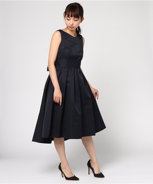 Tiara(ティアラ)の「バックリボンドレス(ワンピース・レディース・ピンクベージュ/ブラック/ネイビー・L/S/M)」の15枚目の写真