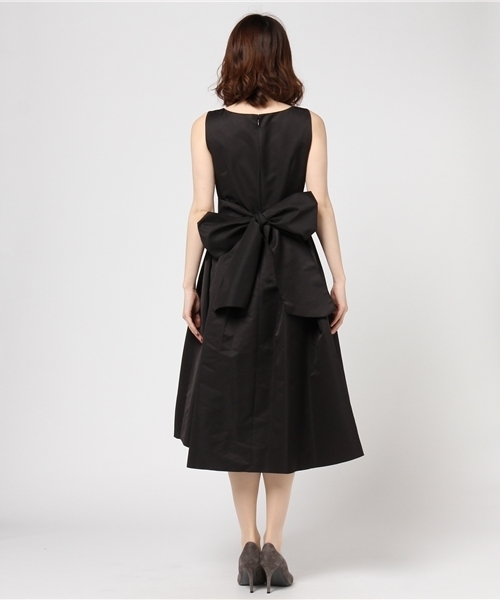 Tiara(ティアラ)の「バックリボンドレス(ワンピース・レディース・ピンクベージュ/ブラック/ネイビー・L/S/M)」の20枚目の写真