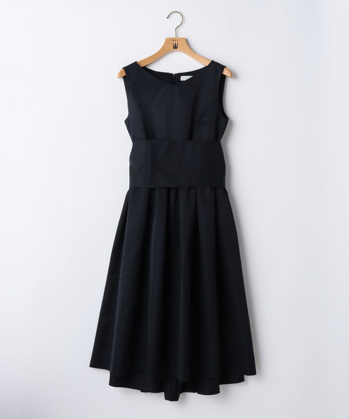 Tiara(ティアラ)の「バックリボンドレス(ワンピース・レディース・ピンクベージュ/ブラック/ネイビー・L/S/M)」の1枚目の写真