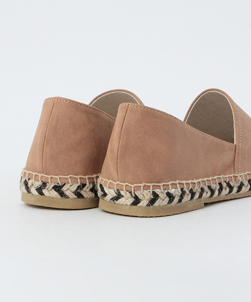 LBC（エルビーシー）の「スクエアエスパ（その他シューズ・レディース・ピンク系その他/チャコールグレー/オフホワイト・L/M/LARGE/MEDIUM）」の4枚目の写真