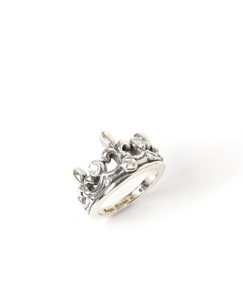 ROYAL ORDER（ロイヤルオーダー）の「TIARA RING w/ 3 CZS（リング・メンズ・シルバー・16号 US-8/18号 US-9/13号 US-6h/15号 US-7h/9号 US-4h/12号 US-6/10号 US-5）」の3枚目の写真